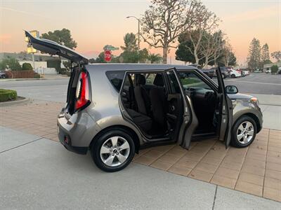 2017 Kia Soul   - Photo 19 - Glendora, CA 91740