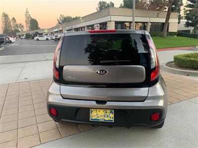 2017 Kia Soul   - Photo 5 - Glendora, CA 91740