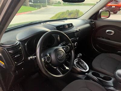 2017 Kia Soul   - Photo 8 - Glendora, CA 91740