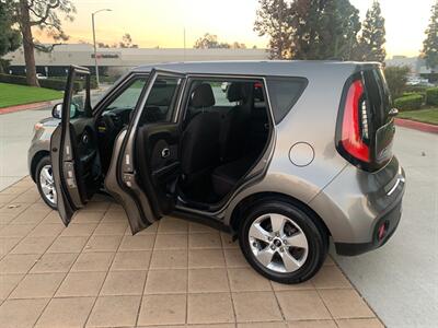 2017 Kia Soul   - Photo 13 - Glendora, CA 91740