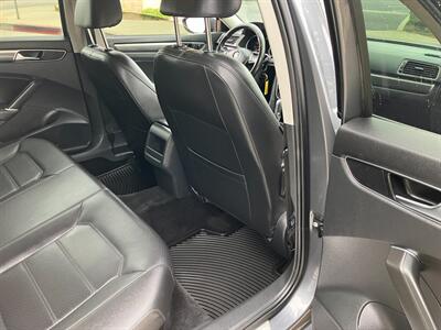 2018 Volkswagen Passat 2.0T S   - Photo 19 - Glendora, CA 91740
