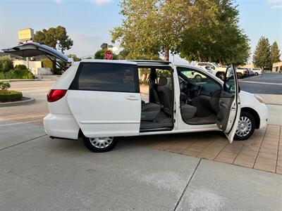 2009 Toyota Sienna LE 8-Passenger   - Photo 17 - Glendora, CA 91740