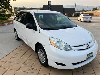 2009 Toyota Sienna LE 8-Passenger   - Photo 3 - Glendora, CA 91740