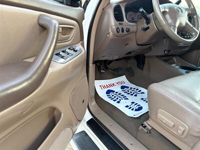 2001 Toyota Sequoia Limited   - Photo 11 - Glendora, CA 91740
