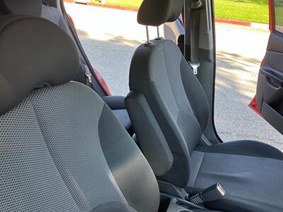 2010 Kia Rio LX   - Photo 14 - Glendora, CA 91740