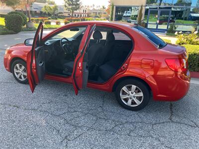2010 Kia Rio LX   - Photo 12 - Glendora, CA 91740