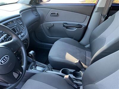 2010 Kia Rio LX   - Photo 8 - Glendora, CA 91740