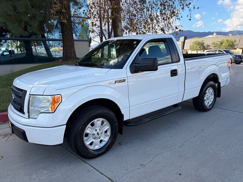 2011 Ford F-150 STX  
