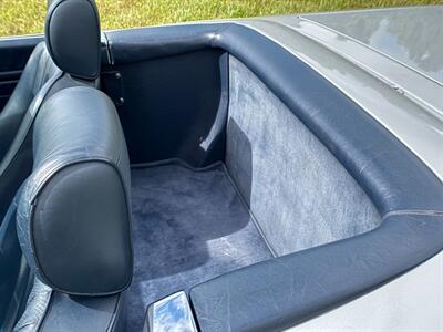 1988 Mercedes-Benz 560 SL   - Photo 34 - Boca Raton, FL 33432