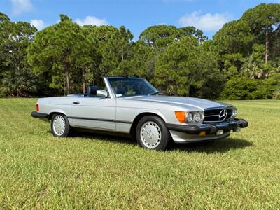 1988 Mercedes-Benz 560 SL   - Photo 2 - Boca Raton, FL 33432