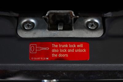 1987 Mercedes-Benz 560 SL - Photo 81 - Boca Raton, FL 33432