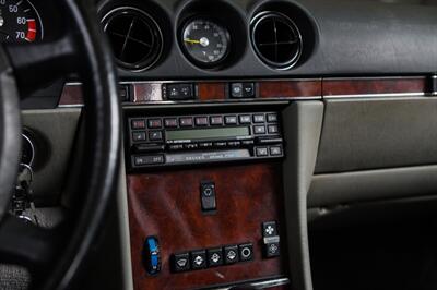 1987 Mercedes-Benz 560 SL - Photo 48 - Boca Raton, FL 33432
