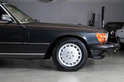 1987 Mercedes-Benz 560 SL - Photo 9 - Boca Raton, FL 33432