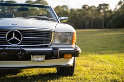 1986 Mercedes-Benz 560 SL - Photo 12 - Boca Raton, FL 33432