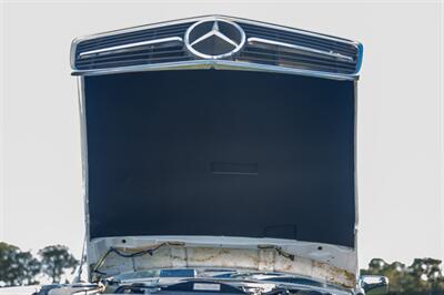 1986 Mercedes-Benz 560 SL - Photo 31 - Boca Raton, FL 33432