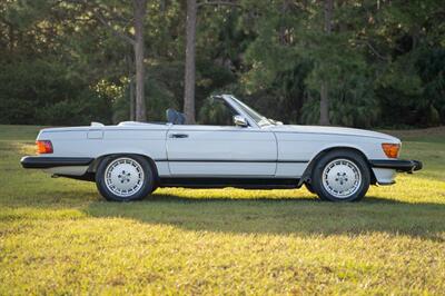 1986 Mercedes-Benz 560 SL - Photo 10 - Boca Raton, FL 33432