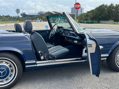 1971 Mercedes Benz 280SL SL   - Photo 20 - Boca Raton, FL 33432