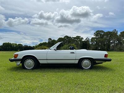 1988 Mercedes-Benz 560 SL   - Photo 8 - Boca Raton, FL 33432