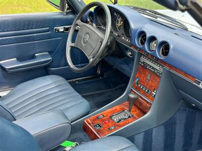 1988 Mercedes-Benz 560 SL   - Photo 27 - Boca Raton, FL 33432