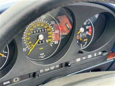 1988 Mercedes-Benz 560 SL   - Photo 20 - Boca Raton, FL 33432