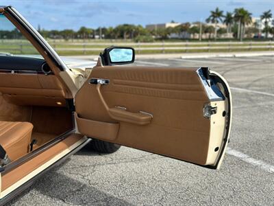 1987 Mercedes-Benz 560 SL   - Photo 22 - Boca Raton, FL 33432