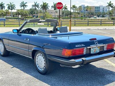 1988 Mercedes-Benz 560 SL   - Photo 11 - Boca Raton, FL 33432