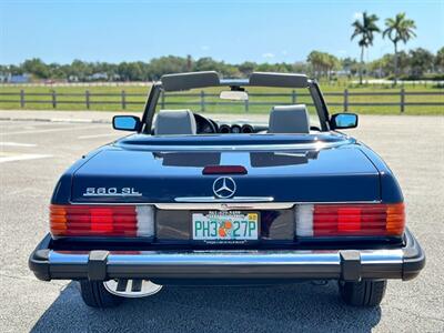 1988 Mercedes-Benz 560 SL   - Photo 12 - Boca Raton, FL 33432