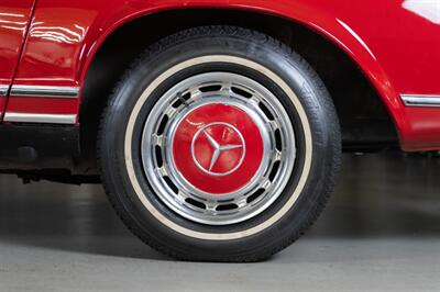 1966 Mercedes Benz 230SL SL - Photo 23 - Boca Raton, FL 33432