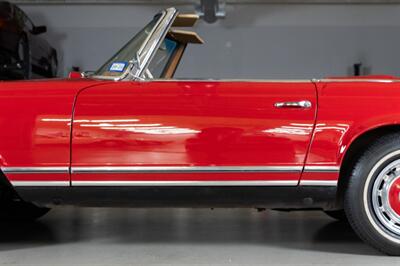 1966 Mercedes Benz 230SL SL - Photo 20 - Boca Raton, FL 33432