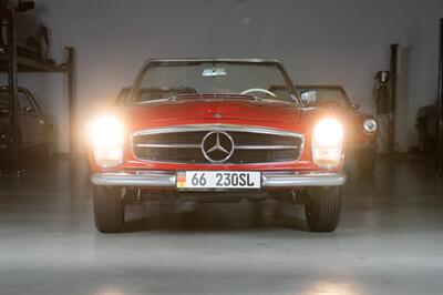 1966 Mercedes Benz 230SL SL - Photo 9 - Boca Raton, FL 33432