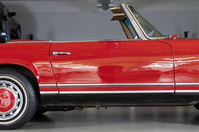 1966 Mercedes Benz 230SL SL - Photo 81 - Boca Raton, FL 33432