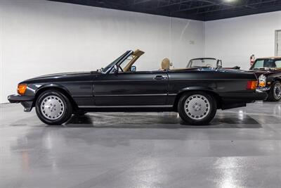 1989 Mercedes-Benz 560 SL   - Photo 11 - Boca Raton, FL 33432