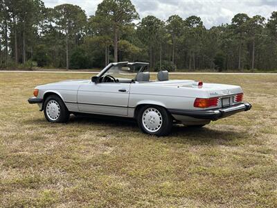 1987 Mercedes-Benz 560 SL   - Photo 9 - Boca Raton, FL 33432