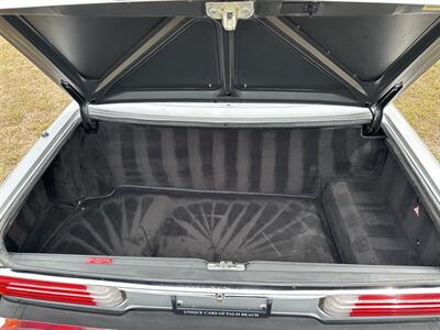 1987 Mercedes-Benz 560 SL   - Photo 33 - Boca Raton, FL 33432