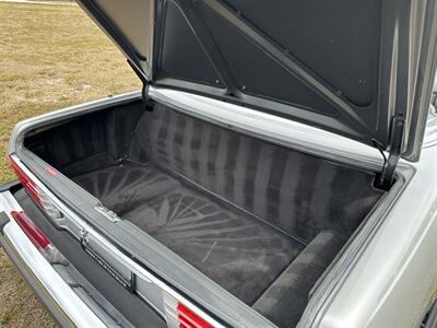 1987 Mercedes-Benz 560 SL   - Photo 34 - Boca Raton, FL 33432