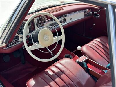 1968 Mercedes-Benz SL   - Photo 24 - Boca Raton, FL 33432