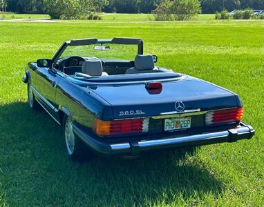 1987 Mercedes-Benz 560 SL   - Photo 6 - Boca Raton, FL 33432