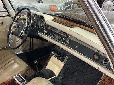 1964 Mercedes Benz 230SL SL   - Photo 18 - Boca Raton, FL 33432