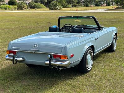 1971 Mercedes Benz 280SL SL   - Photo 16 - Boca Raton, FL 33432