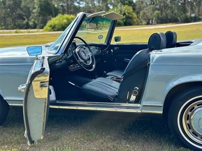 1971 Mercedes Benz 280SL SL   - Photo 17 - Boca Raton, FL 33432