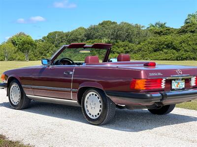 1987 Mercedes-Benz 560-Class 560 SL   - Photo 9 - Boca Raton, FL 33432