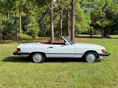 1988 Mercedes-Benz 560 SL   - Photo 2 - Boca Raton, FL 33432