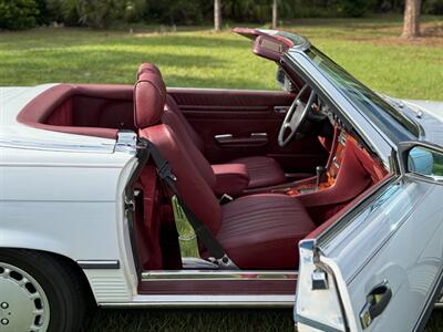 1988 Mercedes-Benz 560 SL - Photo 20 - Boca Raton, FL 33432