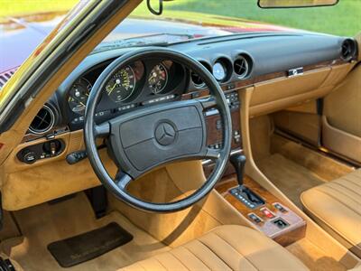 1987 Mercedes-Benz 560 SL - Photo 33 - Boca Raton, FL 33432