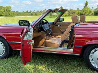 1987 Mercedes-Benz 560 SL - Photo 29 - Boca Raton, FL 33432