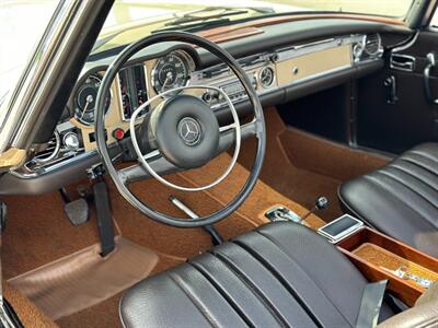 1968 Mercedes Benz 280SL SL   - Photo 17 - Boca Raton, FL 33432