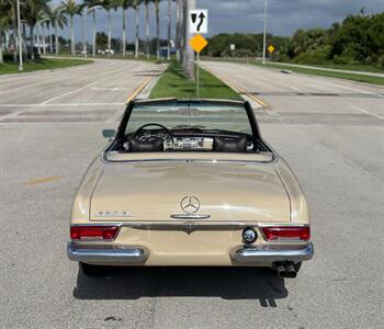 1968 Mercedes Benz 280SL SL   - Photo 11 - Boca Raton, FL 33432