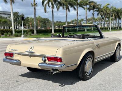 1968 Mercedes Benz 280SL SL   - Photo 12 - Boca Raton, FL 33432