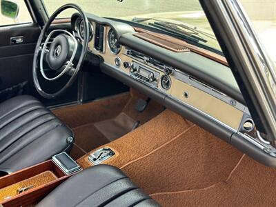 1968 Mercedes Benz 280SL SL   - Photo 25 - Boca Raton, FL 33432