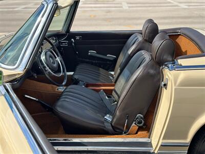 1968 Mercedes Benz 280SL SL   - Photo 15 - Boca Raton, FL 33432